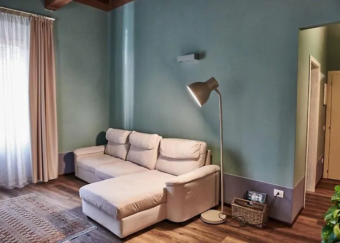 Casa Asja: Cromatismo In Centro Storico * Cesena